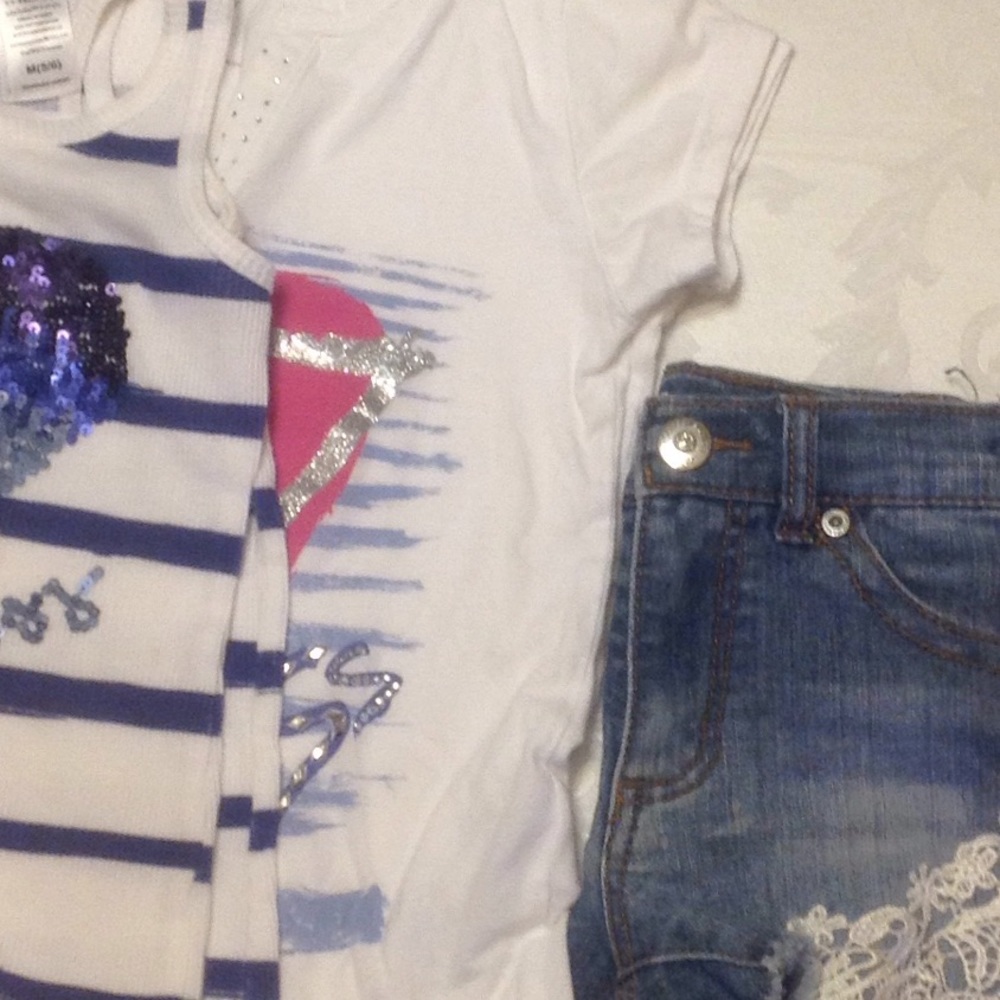 Girls 5/6 Guess Set